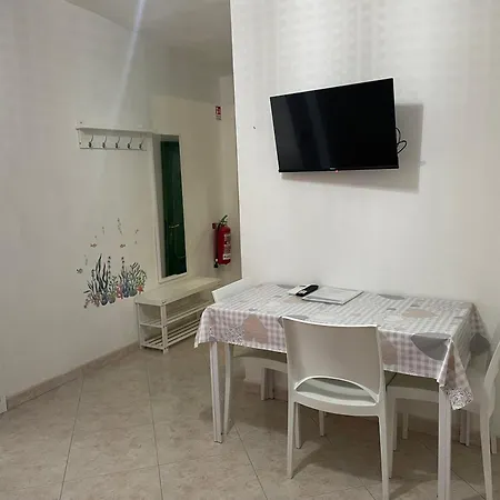 בית נופש Accogliente Casa A Due Passi Dal Mare.