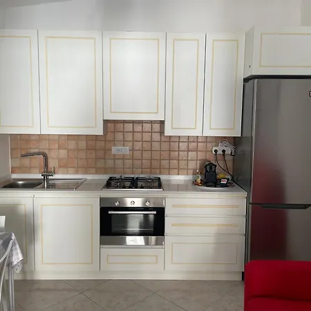 Accogliente Casa A Due Passi Dal Mare. Σπίτι διακοπών Torre delle Stelle